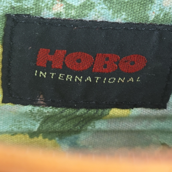 Vintage 90s 'Hobo' Camel Tan Leather Large Fold-Over Clutch - Picture 12 of 12